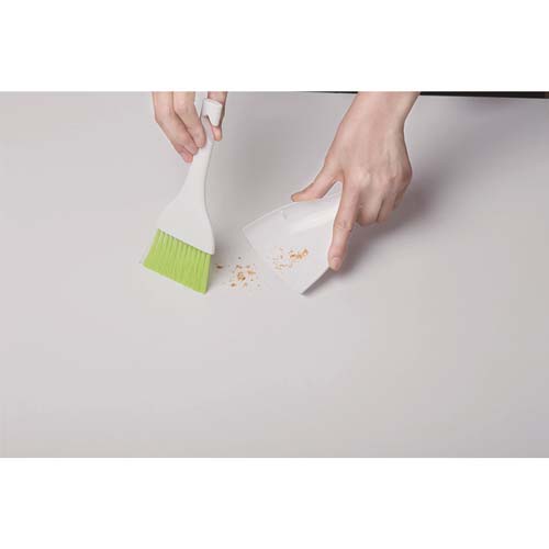 ✪【控价】KOKUBO日本刷子（白色）迷你桌面清洁刷套装